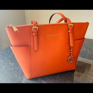 Michael Kors Tote